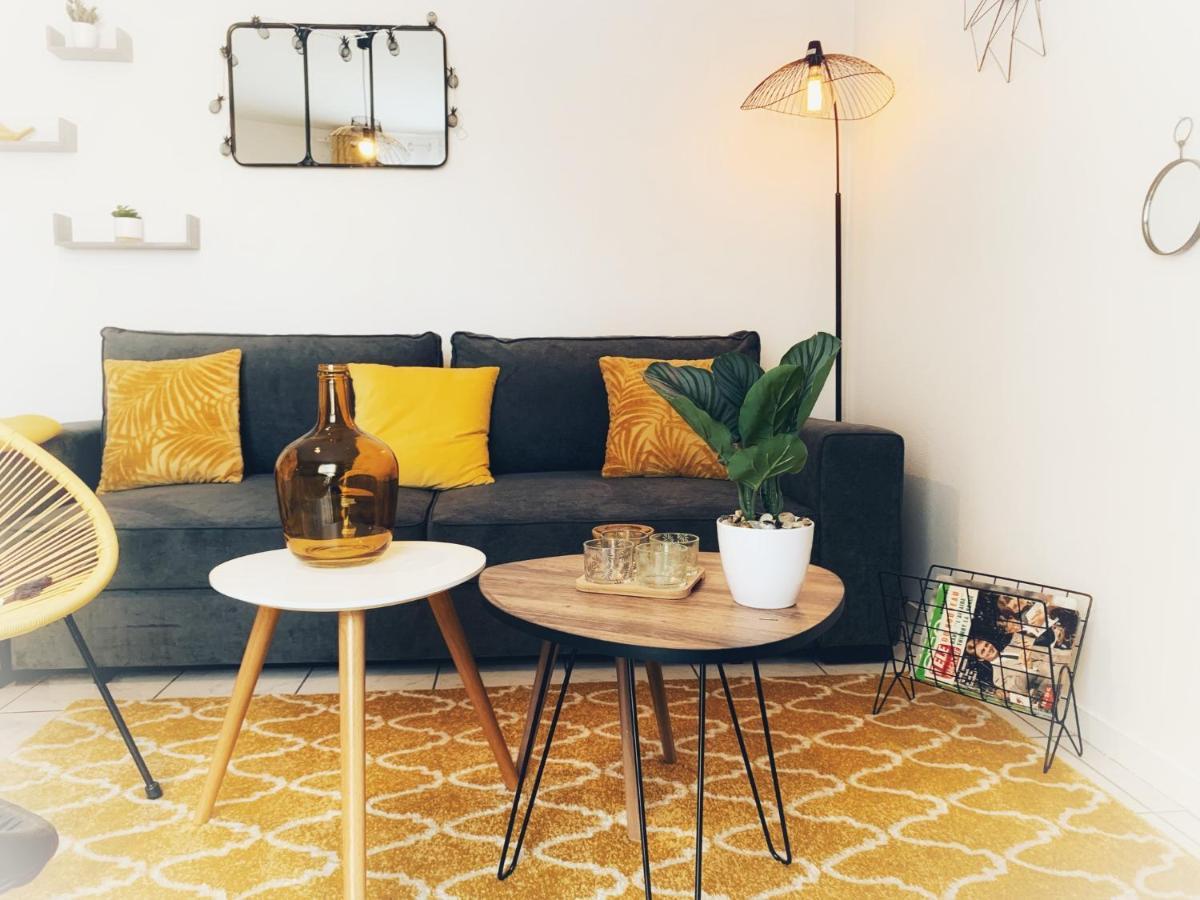 Studio Bis 32M2 Au Calme Situe Au Centre De Vannes Buitenkant foto