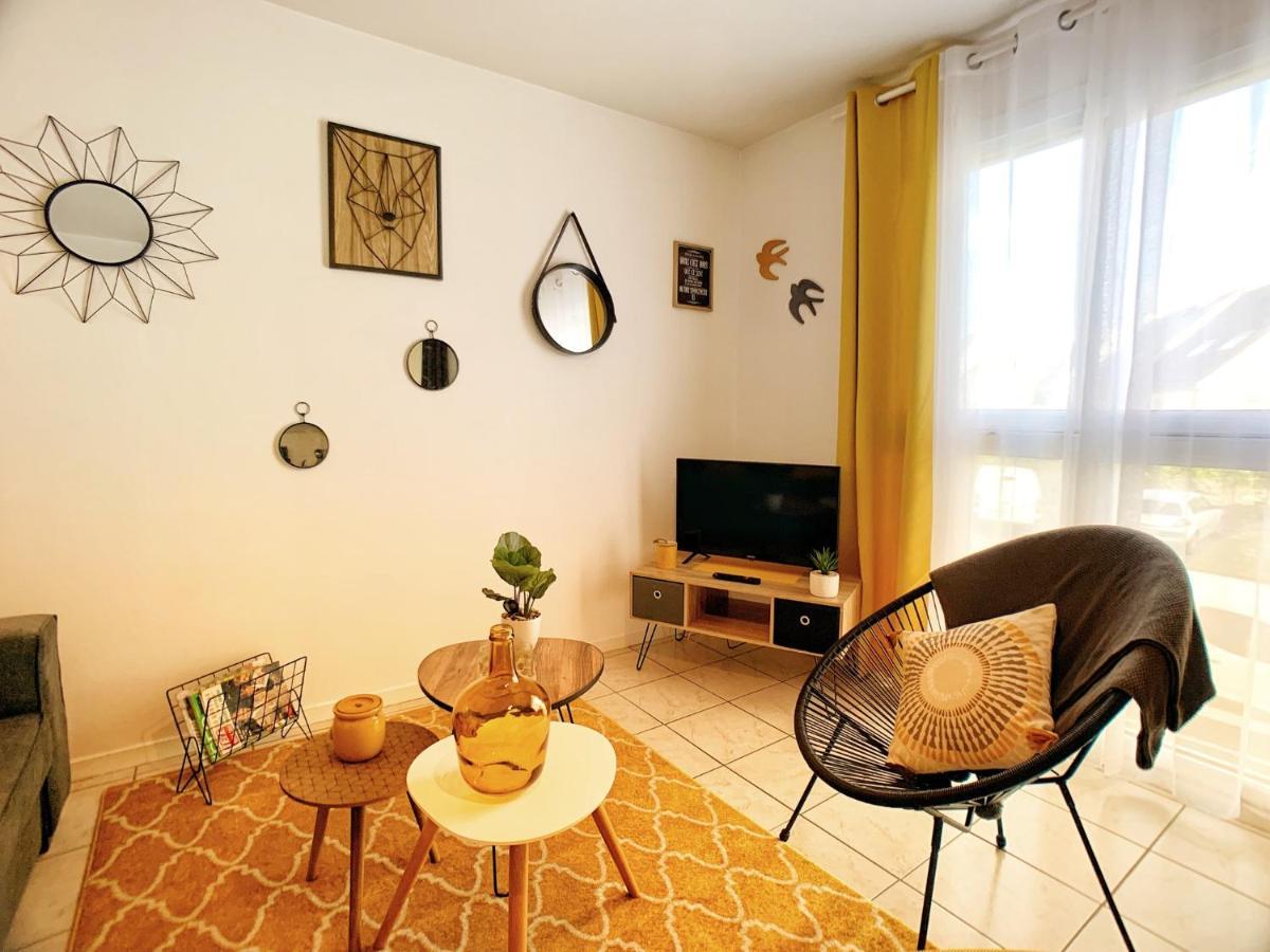Studio Bis 32M2 Au Calme Situe Au Centre De Vannes Buitenkant foto